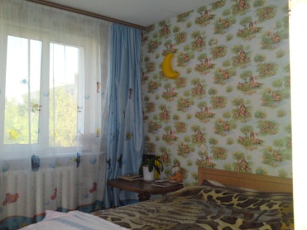 Продам 4-комнатную квартиру Россия, Московская область, г. Клин, ул. Менделеева, д. 13. 