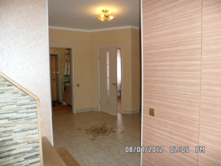 Продается красивый дом в п. Буденовец Дмитровского района , на берегу Жестылевского водохранилища, в 6- ти км от г. Дмирова. 